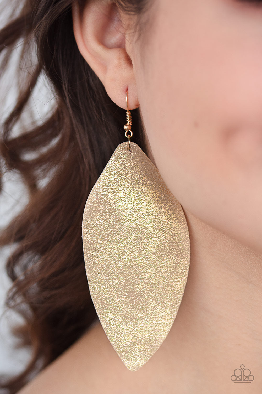 Serenely Smattered Earrings - Gold